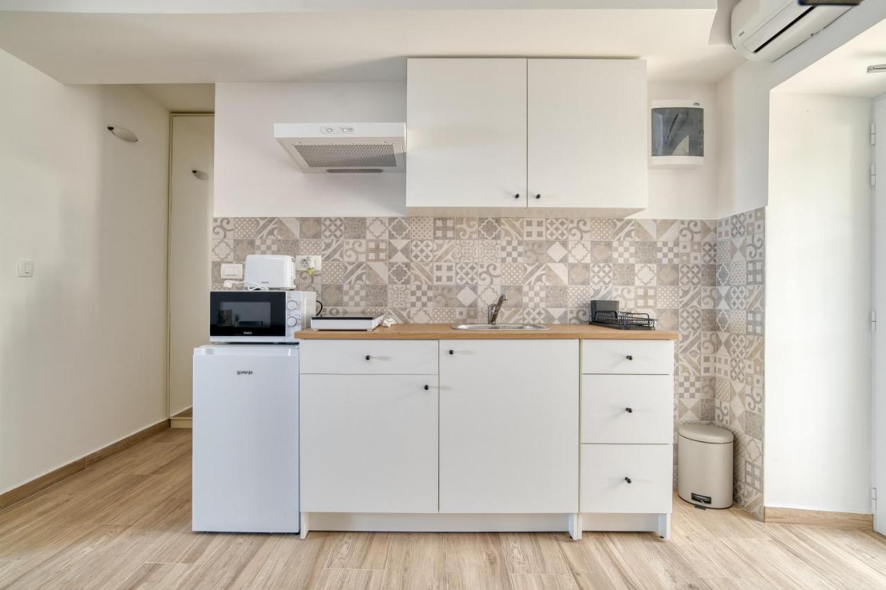 Sm Beach Residence Петровац Экстерьер фото