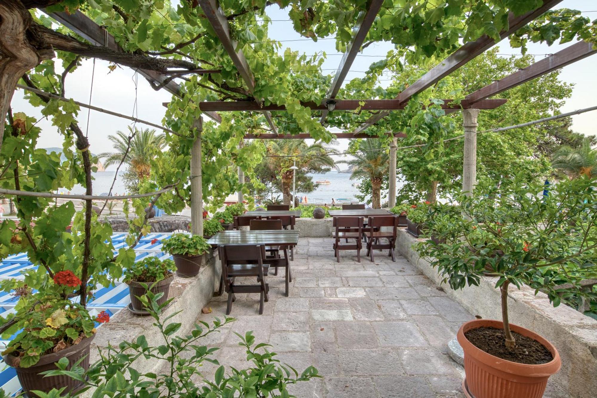 Sm Beach Residence Петровац Номер фото